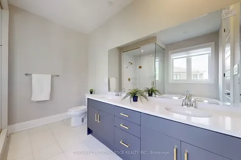 3016 William Cutmore Boulevard W Oakville ON L6H 7W8