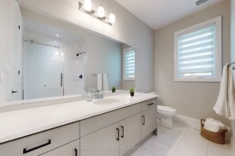3016 William Cutmore Boulevard W Oakville ON L6H 7W8