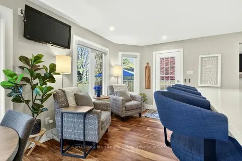1078 Augustus Drive Burlington ON L7S 2L1