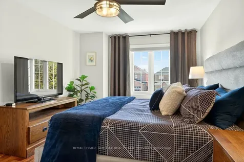 1078 Augustus Drive Burlington ON L7S 2L1