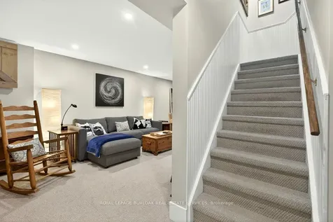 1078 Augustus Drive Burlington ON L7S 2L1