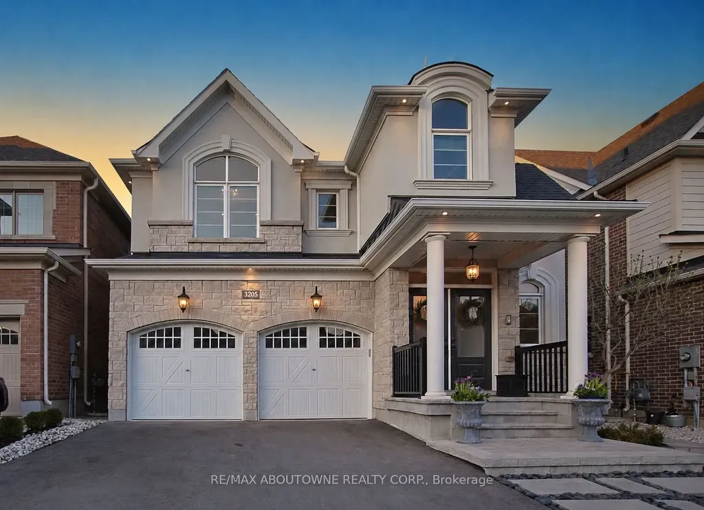3205 Violet Gardens Oakville ON L6M 1L5