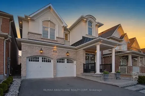 3205 Violet Gardens Oakville ON L6M 1L5