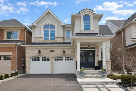 3205 Violet Gardens Oakville ON L6M 1L5