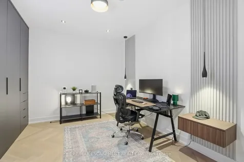 20B Broadview Avenue Mississauga ON L5H 2S8