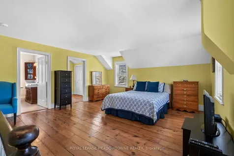 272 Pine Street Milton ON L9T 1K5