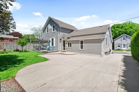 272 Pine Street Milton ON L9T 1K5