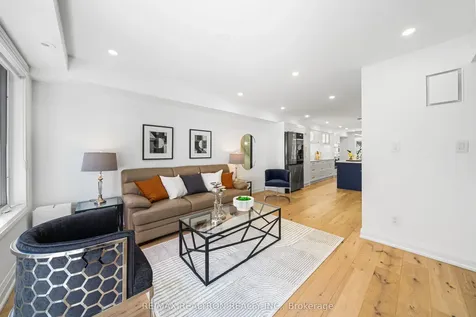 25 Laidlaw Street Toronto ON M6K 1X3