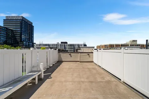 25 Laidlaw Street Toronto ON M6K 1X3