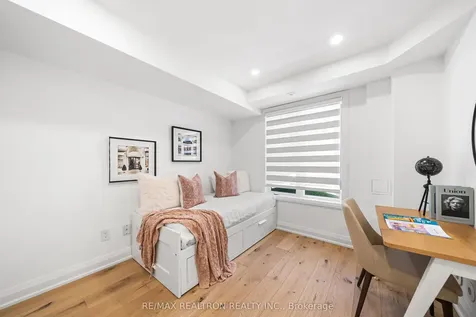 25 Laidlaw Street Toronto ON M6K 1X3
