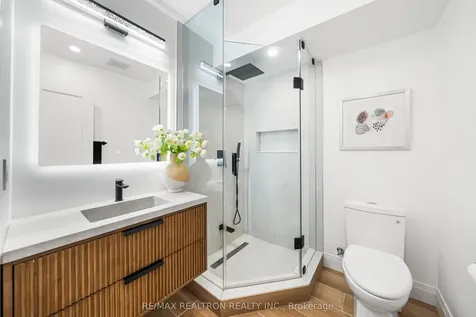 25 Laidlaw Street Toronto ON M6K 1X3