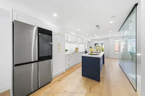 25 Laidlaw Street Toronto ON M6K 1X3