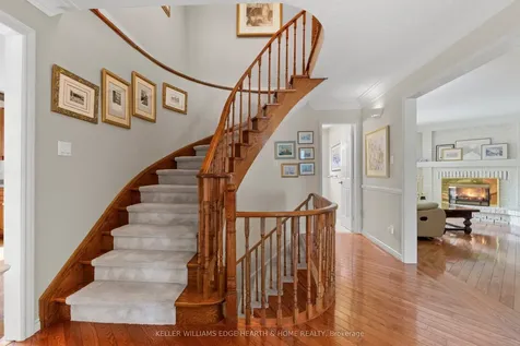 2170 Belgrave Court Burlington ON L7P 3R5