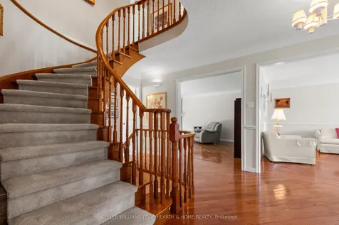2170 Belgrave Court Burlington ON L7P 3R5