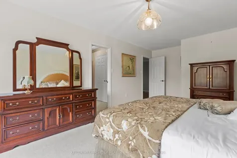 2170 Belgrave Court Burlington ON L7P 3R5