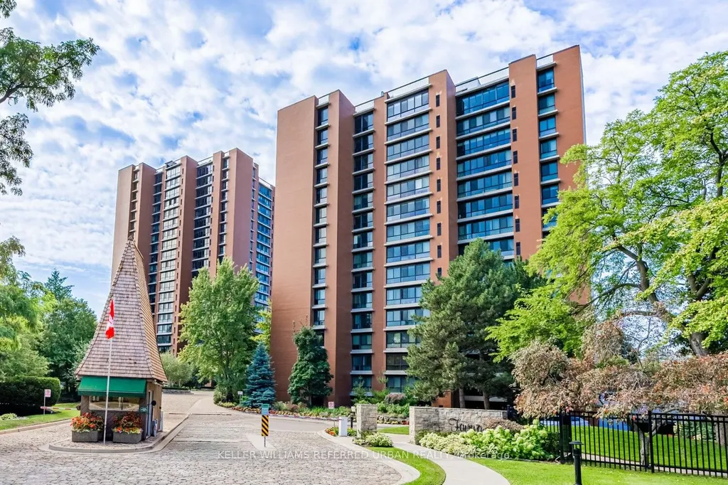 1400 Dixie Road Mississauga ON L5E 3E1