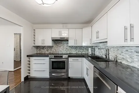 1400 Dixie Road Mississauga ON L5E 3E1