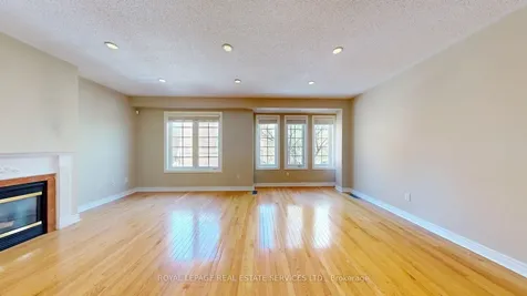 619 Evans Avenue Toronto ON M8W 2W4