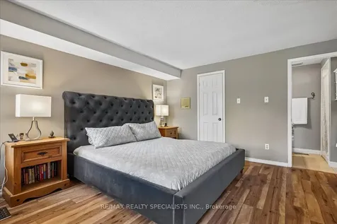 1507 Upper Middle Road Burlington ON L7P 4M5