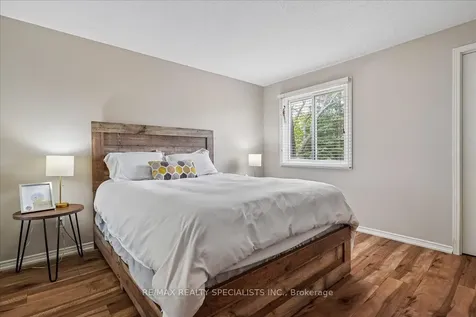 1507 Upper Middle Road Burlington ON L7P 4M5