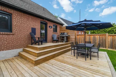 3 Snaresbrook Drive Toronto ON M9W 2N5