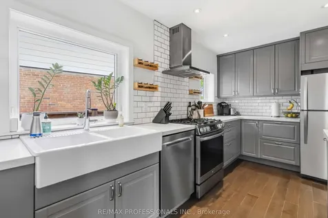 3 Snaresbrook Drive Toronto ON M9W 2N5