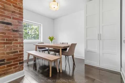 3 Snaresbrook Drive Toronto ON M9W 2N5