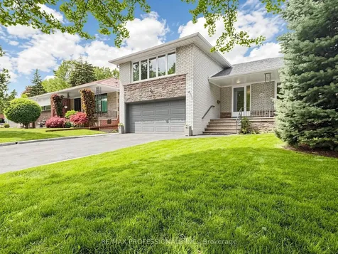 14 Widdicombe Hill Toronto ON M9R 1B3