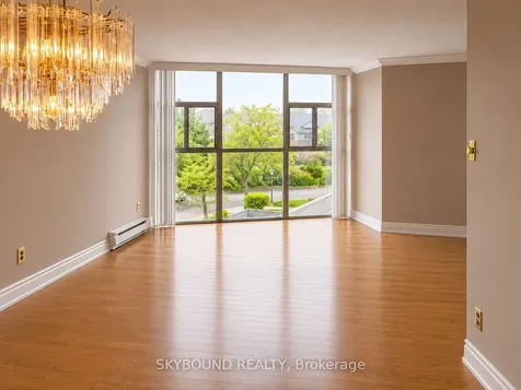 1360 Rathburn Road Mississauga ON L4W 4H4
