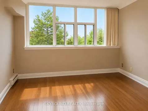 1360 Rathburn Road Mississauga ON L4W 4H4