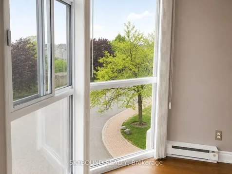 1360 Rathburn Road Mississauga ON L4W 4H4