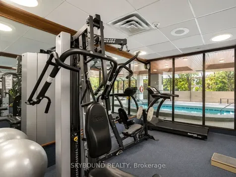 1360 Rathburn Road Mississauga ON L4W 4H4