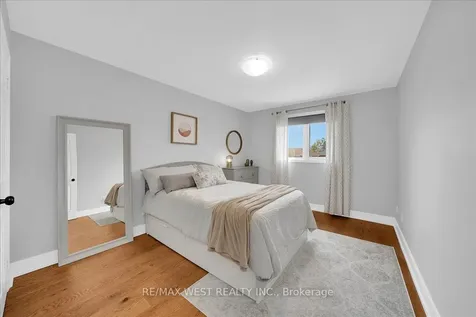 12 Berrydown Drive Caledon ON L7E 1L8