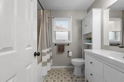 12 Berrydown Drive Caledon ON L7E 1L8