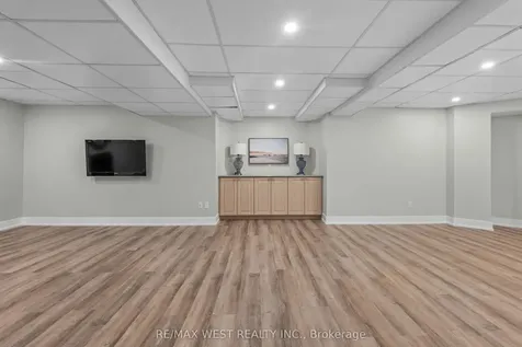 12 Berrydown Drive Caledon ON L7E 1L8
