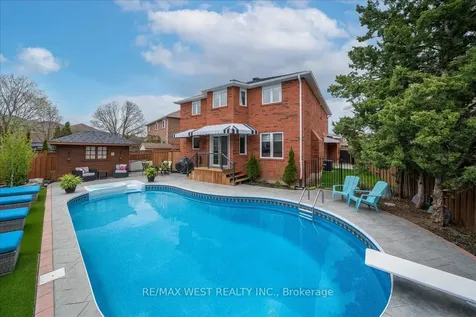 12 Berrydown Drive Caledon ON L7E 1L8