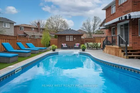 12 Berrydown Drive Caledon ON L7E 1L8