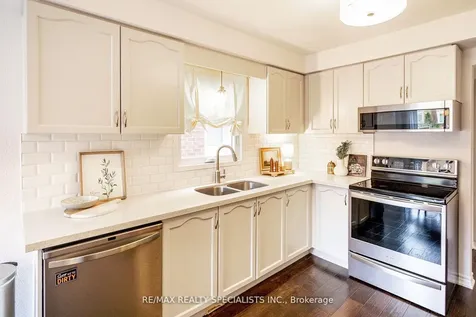 6363 Osprey Boulevard Mississauga ON L5N 6G7
