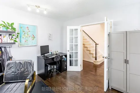 6363 Osprey Boulevard Mississauga ON L5N 6G7