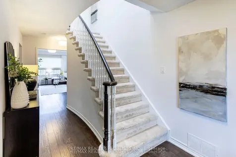 6363 Osprey Boulevard Mississauga ON L5N 6G7