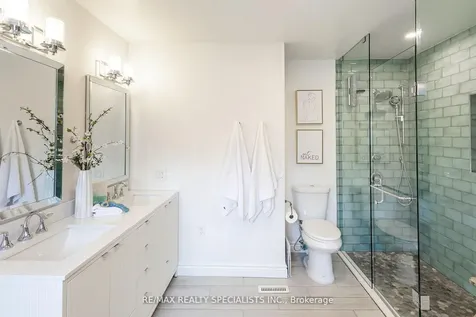 6363 Osprey Boulevard Mississauga ON L5N 6G7
