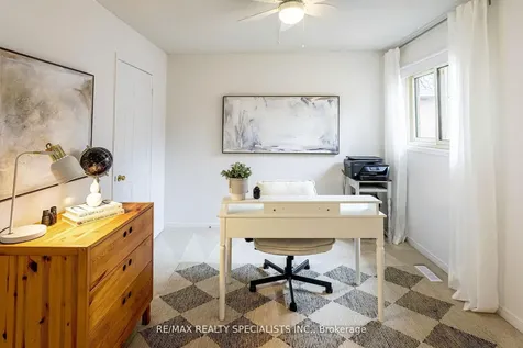 6363 Osprey Boulevard Mississauga ON L5N 6G7