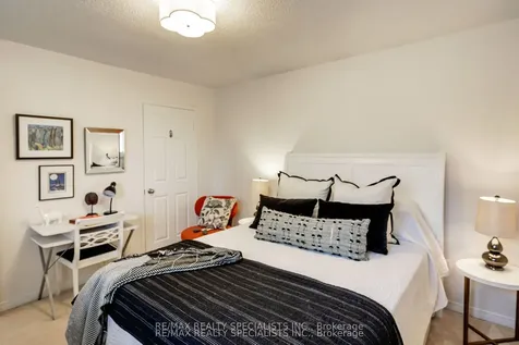 6363 Osprey Boulevard Mississauga ON L5N 6G7