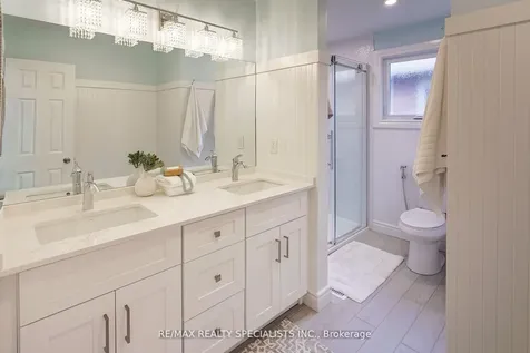 6363 Osprey Boulevard Mississauga ON L5N 6G7