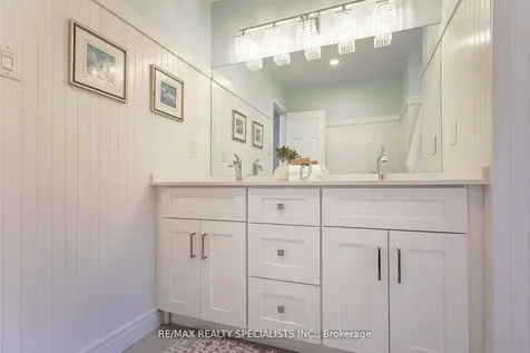 6363 Osprey Boulevard Mississauga ON L5N 6G7