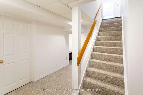 6363 Osprey Boulevard Mississauga ON L5N 6G7