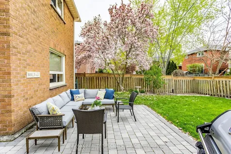 6363 Osprey Boulevard Mississauga ON L5N 6G7