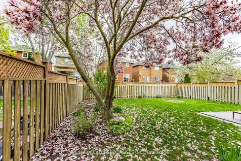 6363 Osprey Boulevard Mississauga ON L5N 6G7