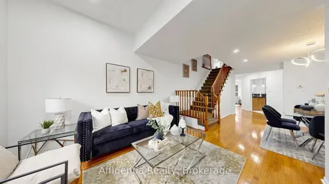 5714 Jenvic Grove Mississauga ON L5M 7B4