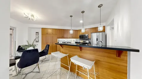 5714 Jenvic Grove Mississauga ON L5M 7B4